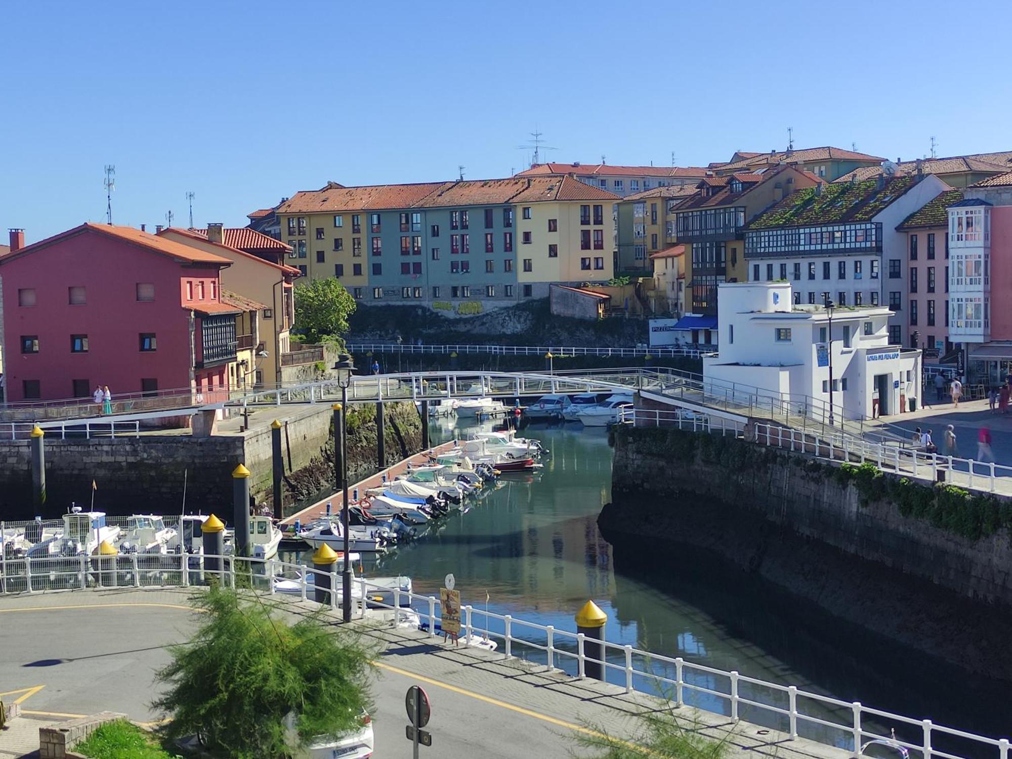 Hotel Puerto Rico Llanes Kültér fotó