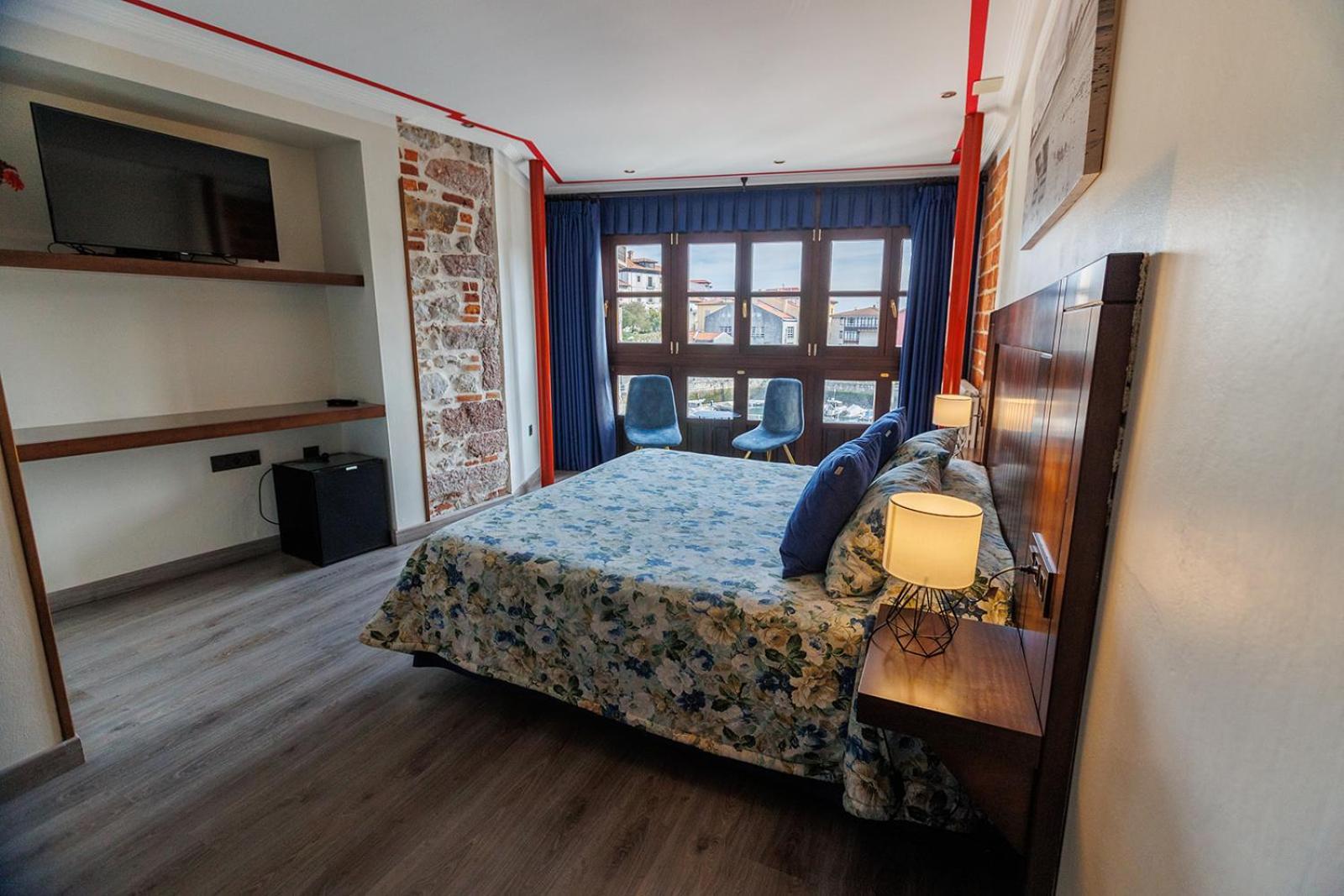 Hotel Puerto Rico Llanes Kültér fotó