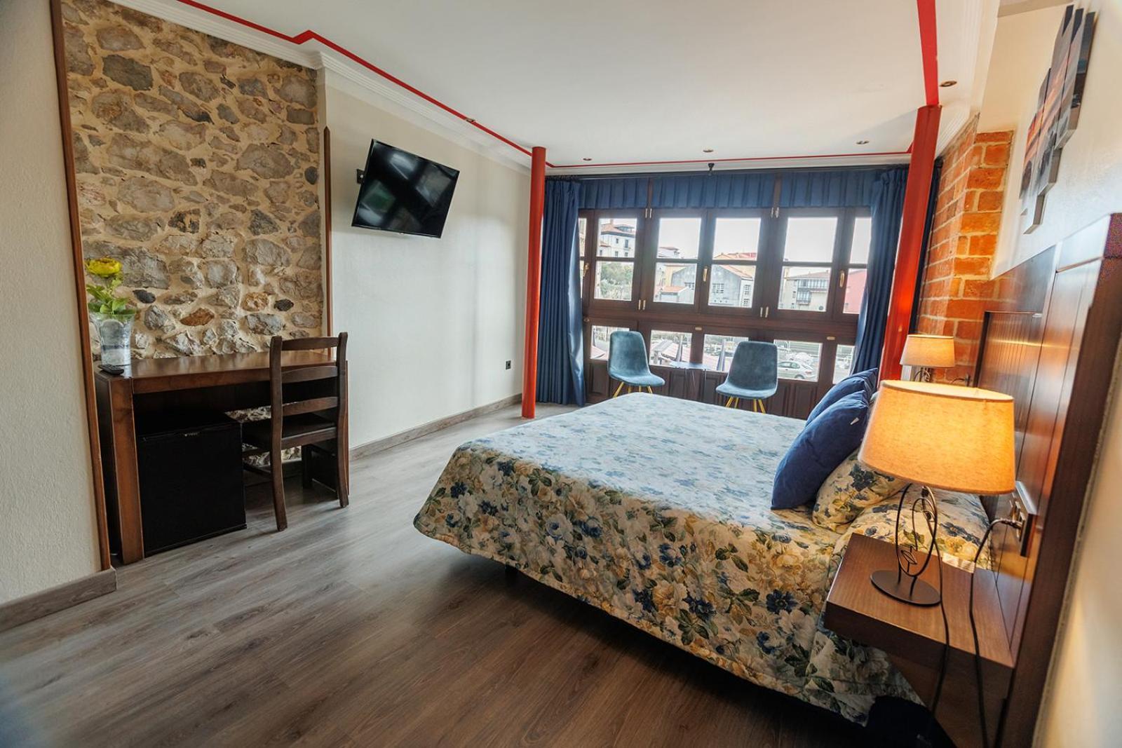 Hotel Puerto Rico Llanes Kültér fotó
